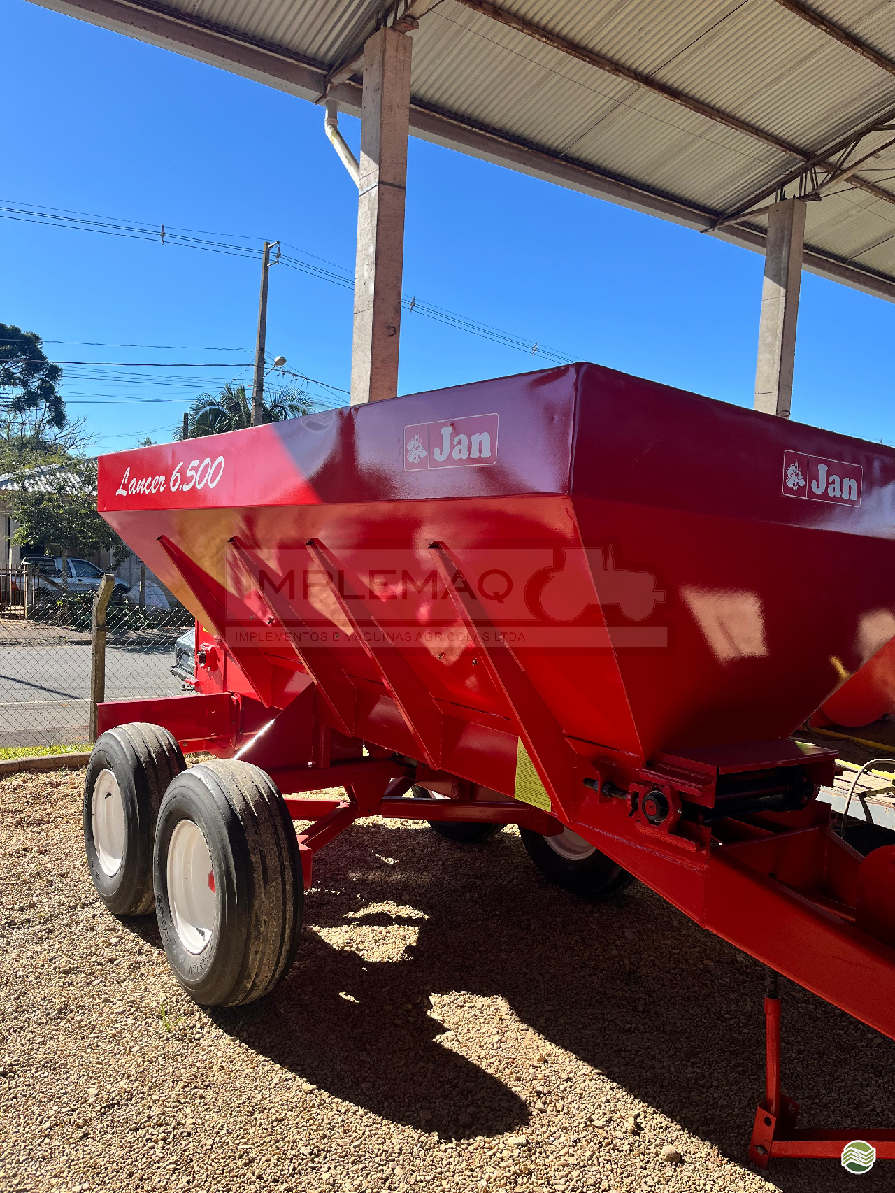 CALCÁRIO 6500 Kg de Implemaq - Implementos e Máquinas Agrícolas